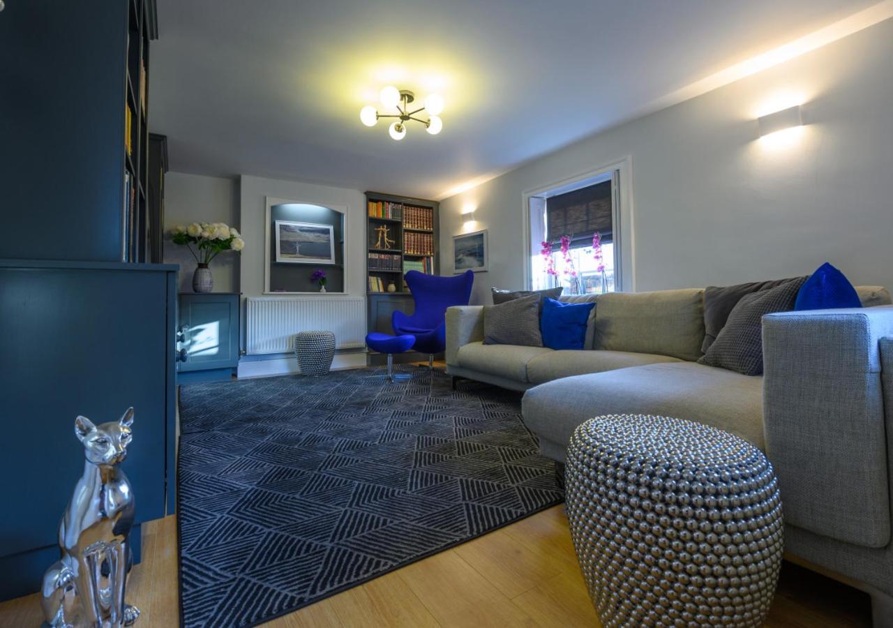 4 Bed in Blakeney oc-2070