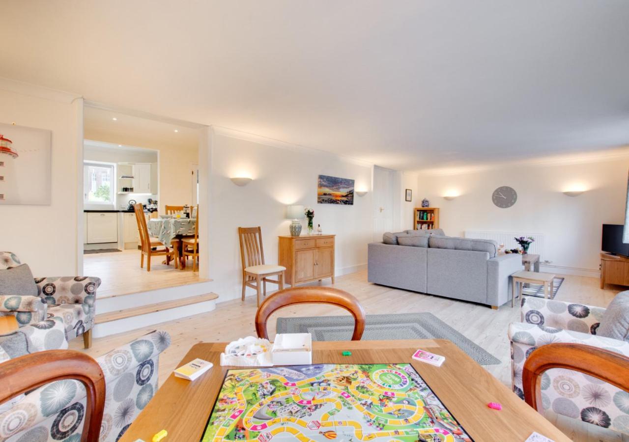 4 Bed in Cromer oc-2069