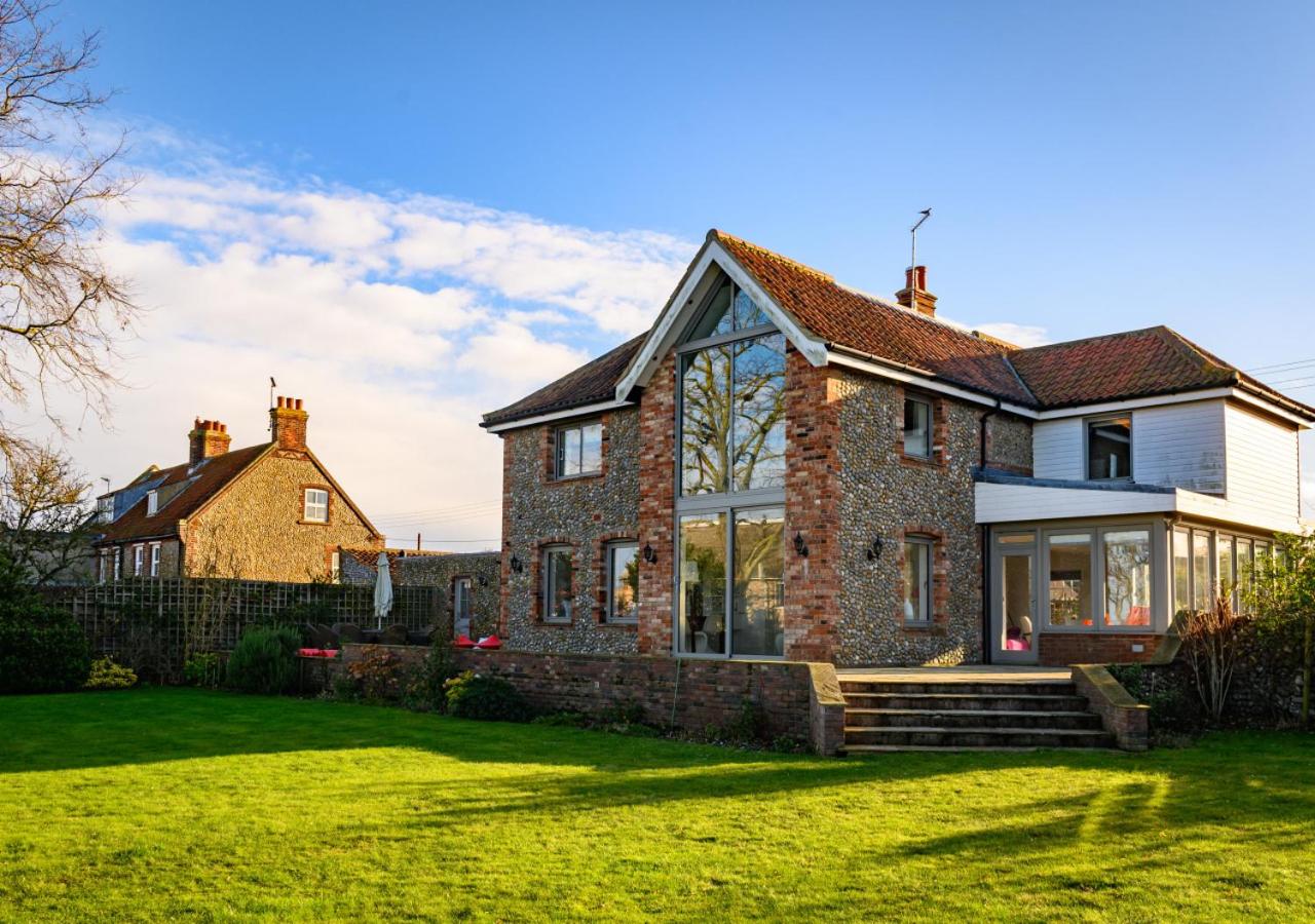 4 Bed in Blakeney oc-2070