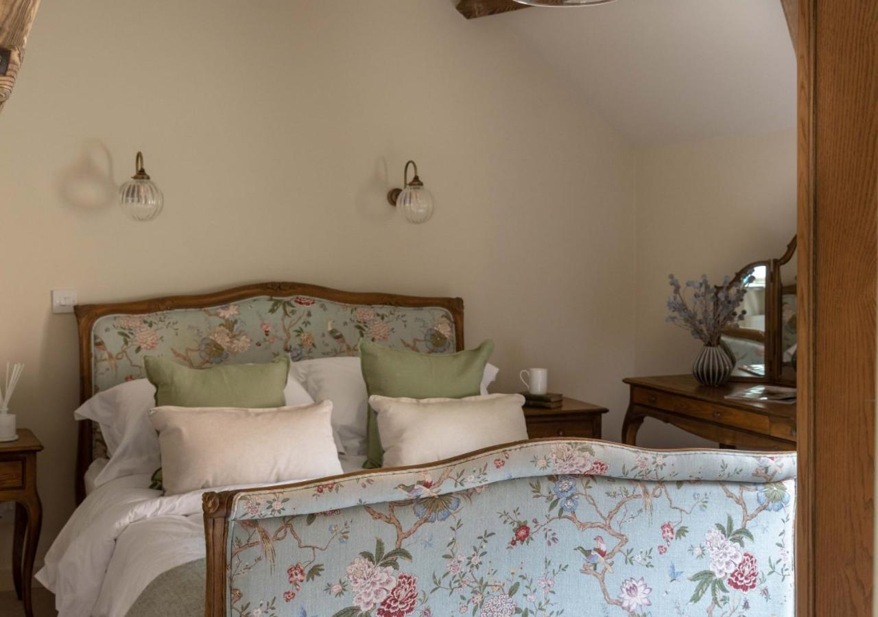 5 Bed in Wighton oc-2179