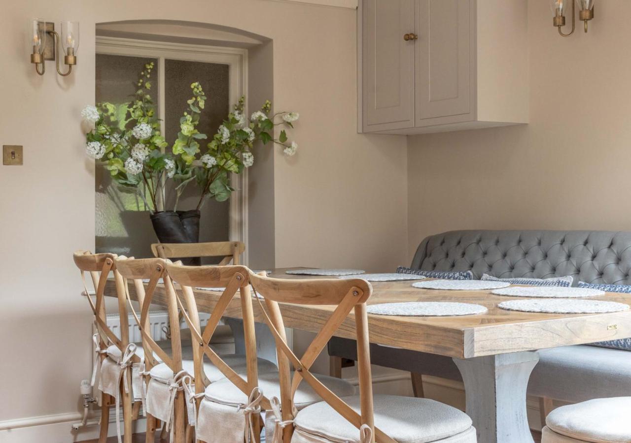 5 Bed in Wighton oc-2179