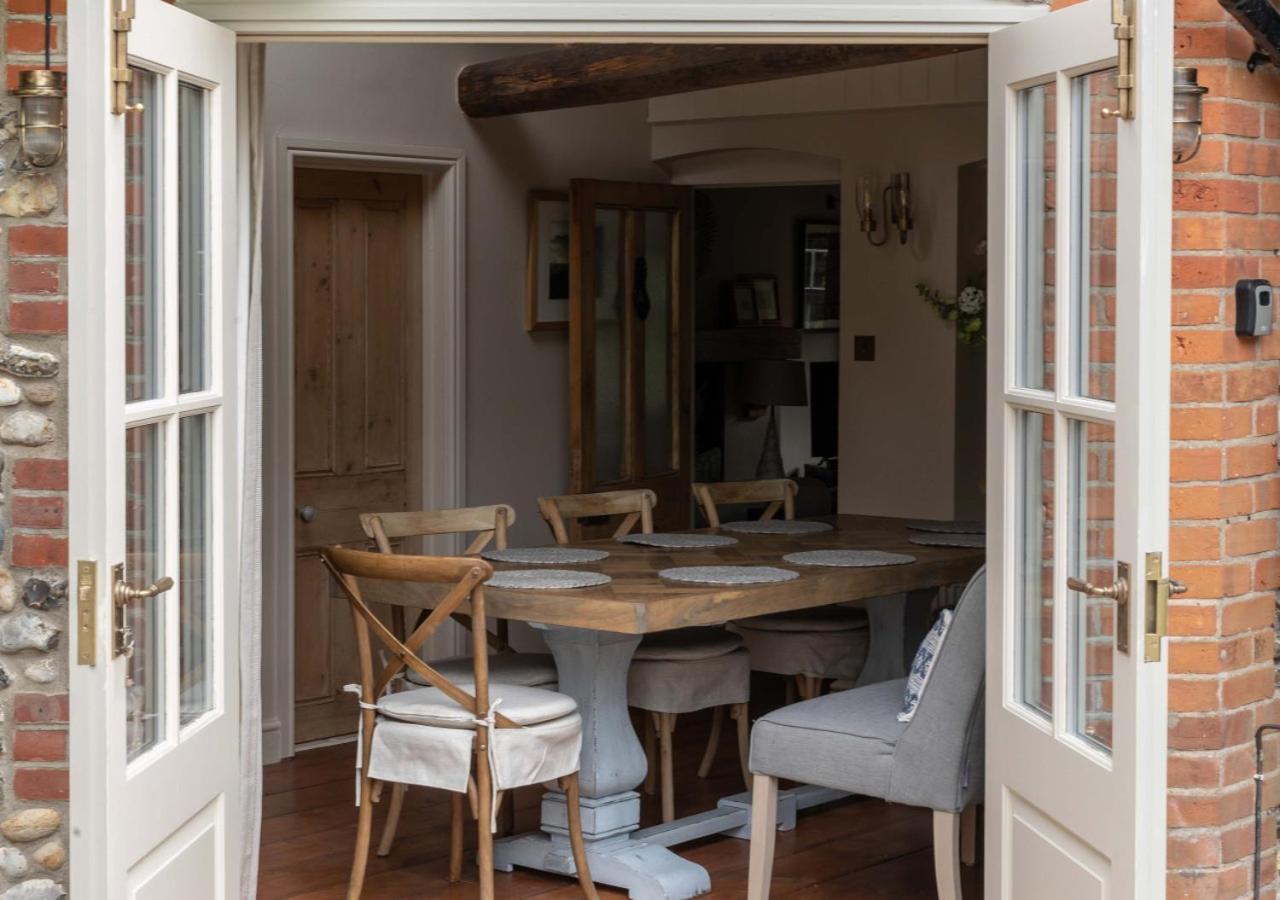 5 Bed in Wighton oc-2179
