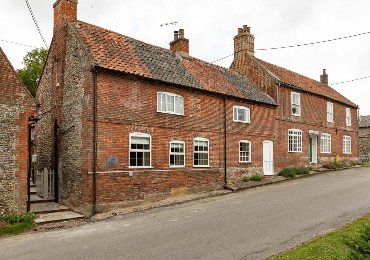5 Bed in Wighton oc-2179