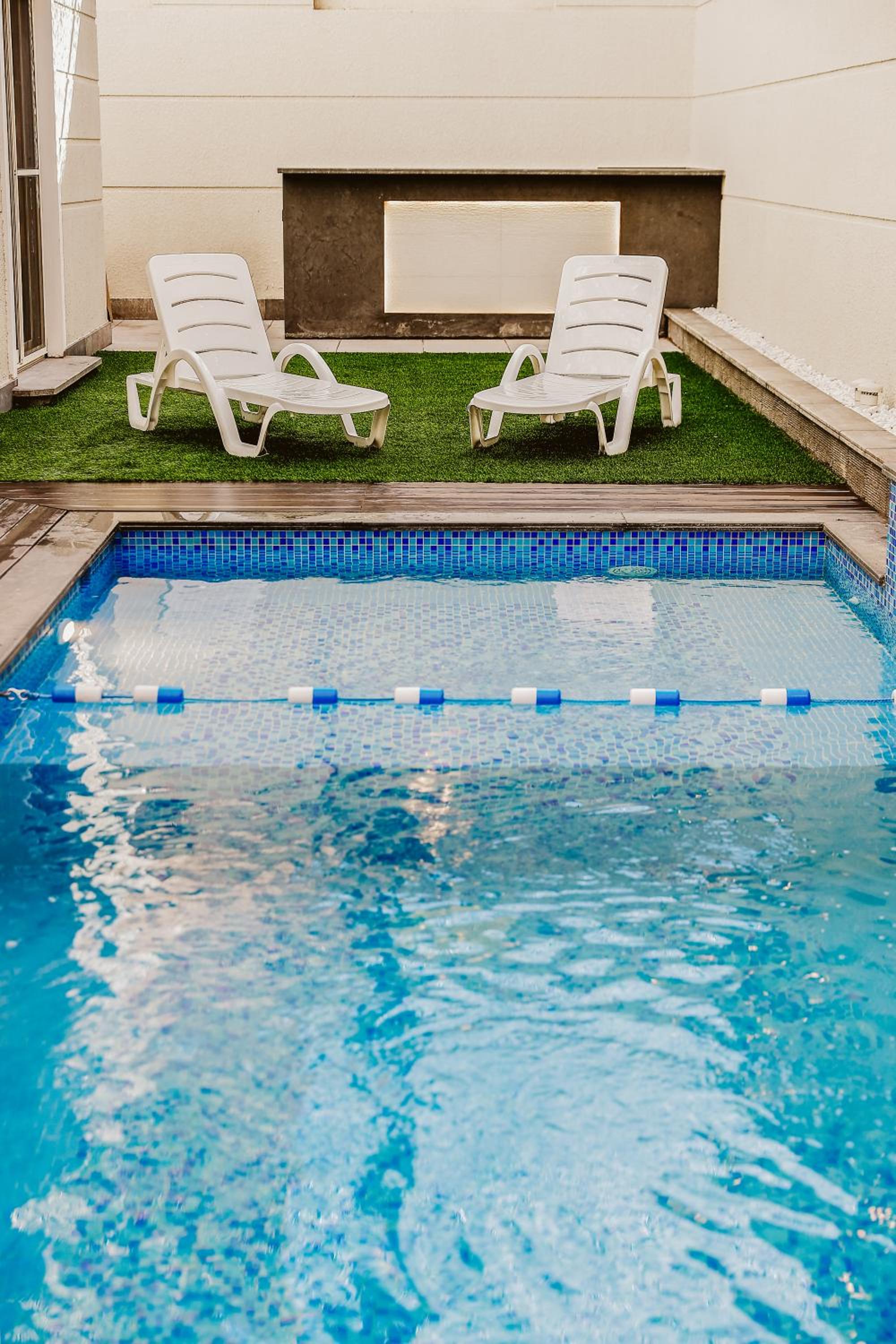 M Residence New Cairo - Families only