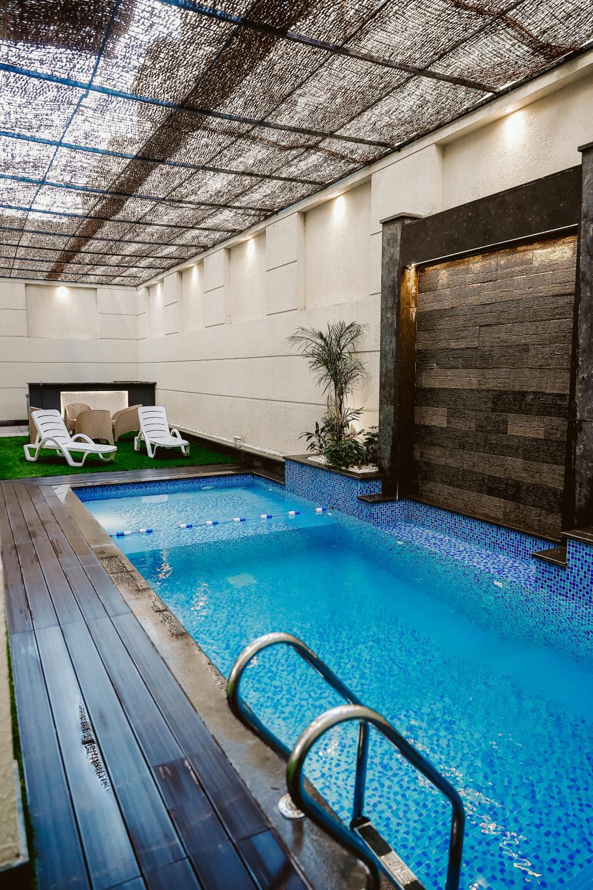 M Residence New Cairo - Families only