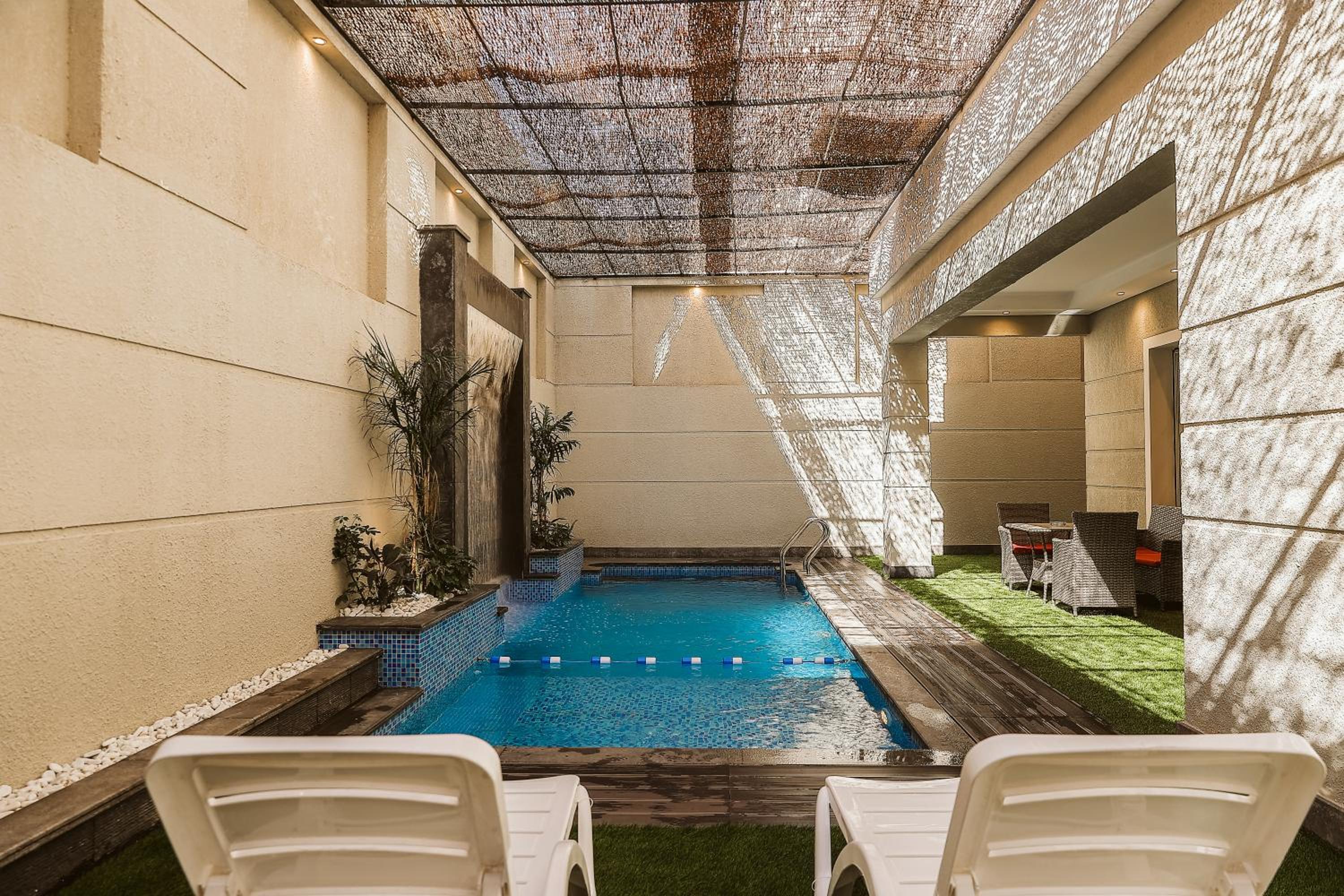 M Residence New Cairo - Families only