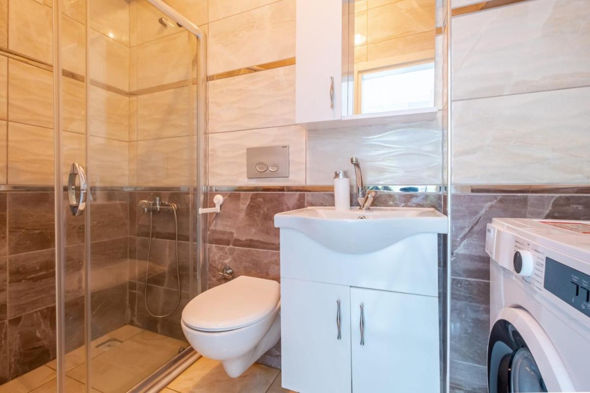Charming Flat with Balcony in Sapanca Sakarya view 5