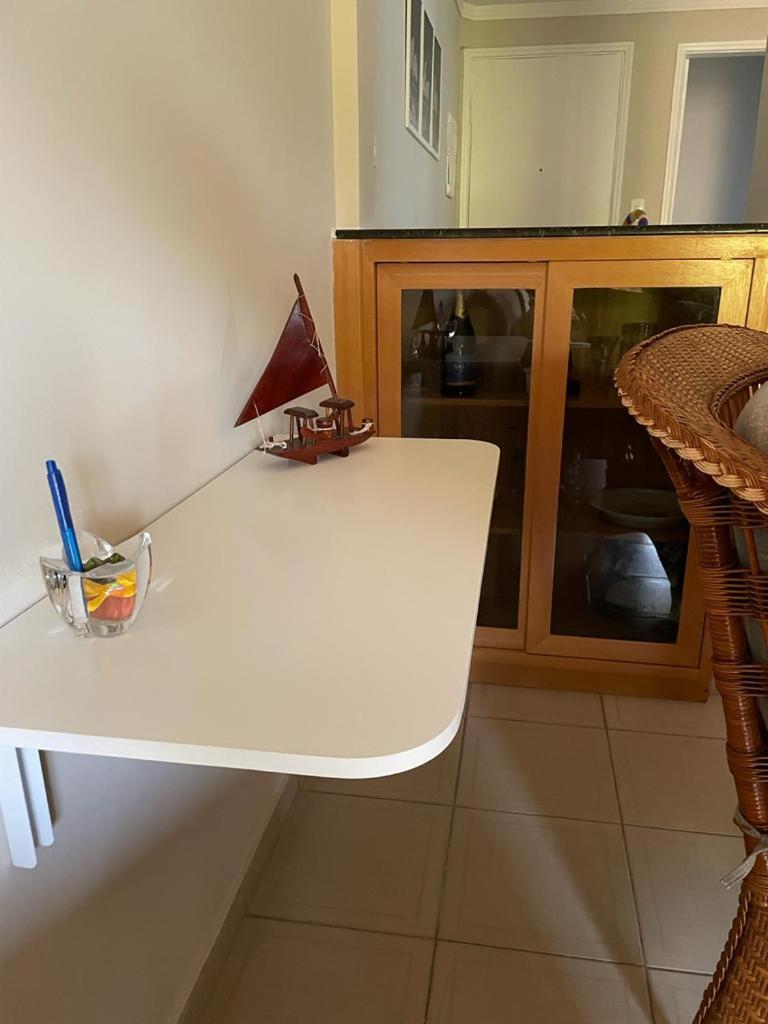 Apartamento Guarujá Pitangueiras 50 metros Praia/3 Dormitórios/Vista do Mar, Sol da manhã