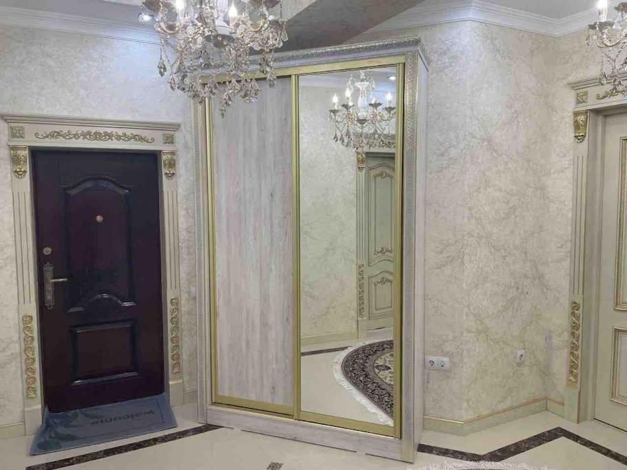 The Grand Classic Apartment