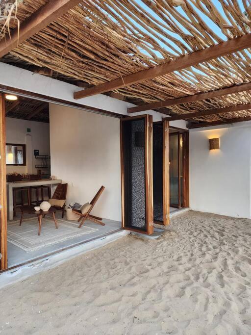 Exclusiva Casita frente al mar view 4