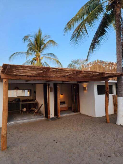 Exclusiva Casita frente al mar view 5