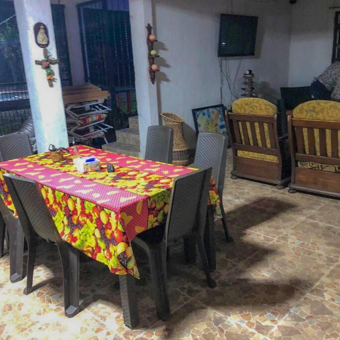 Casa finca vacacional con piscina disponible para eventos fiestas y pasa dias