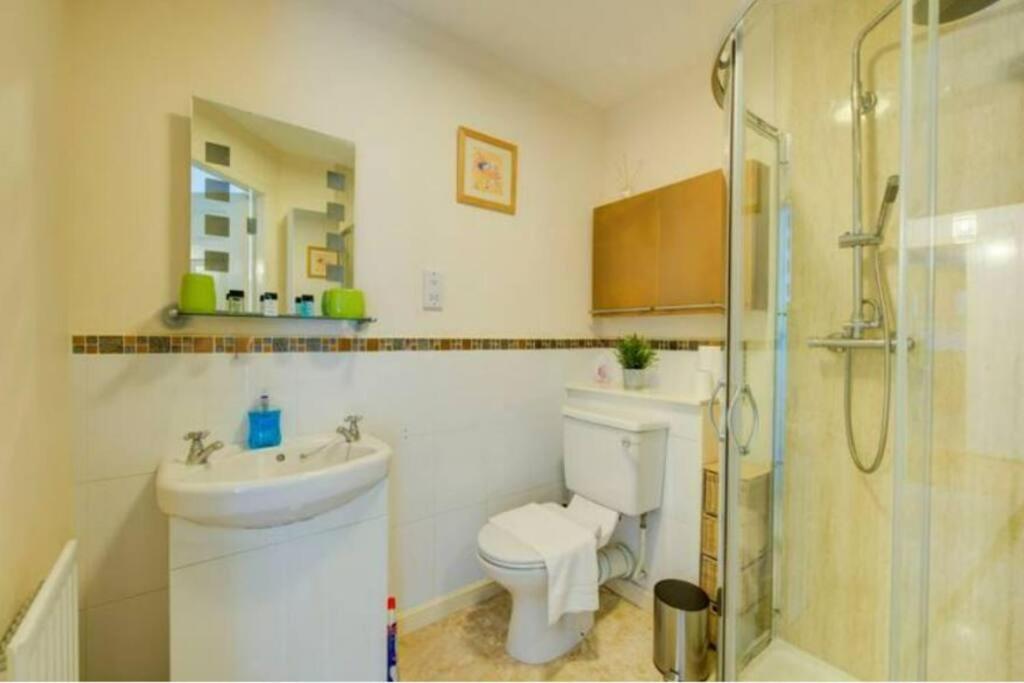 Lovely 2 BDR apartment in Dalry / near Haymarket view 2