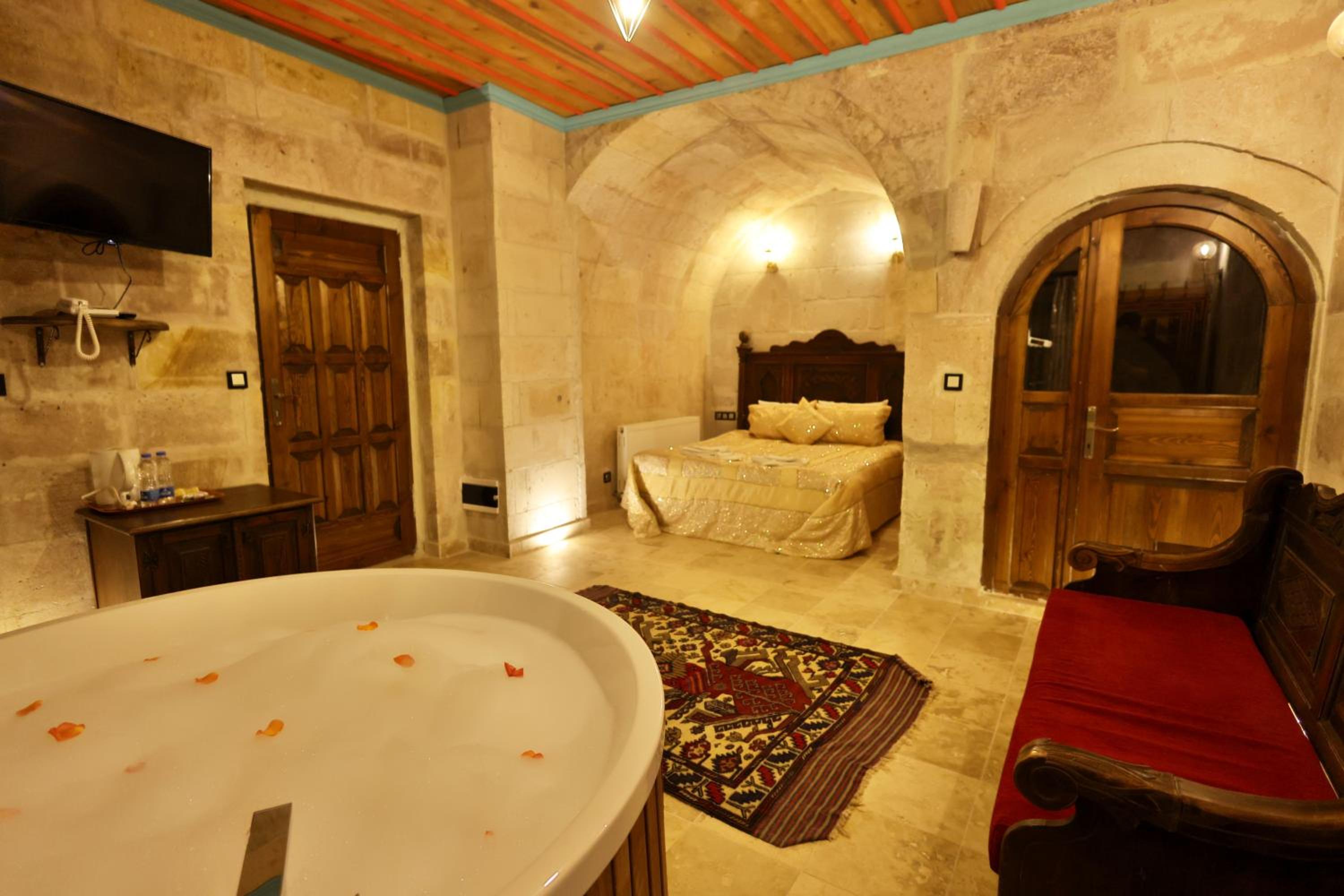 Travel Inn Cave Hotel - Image 41