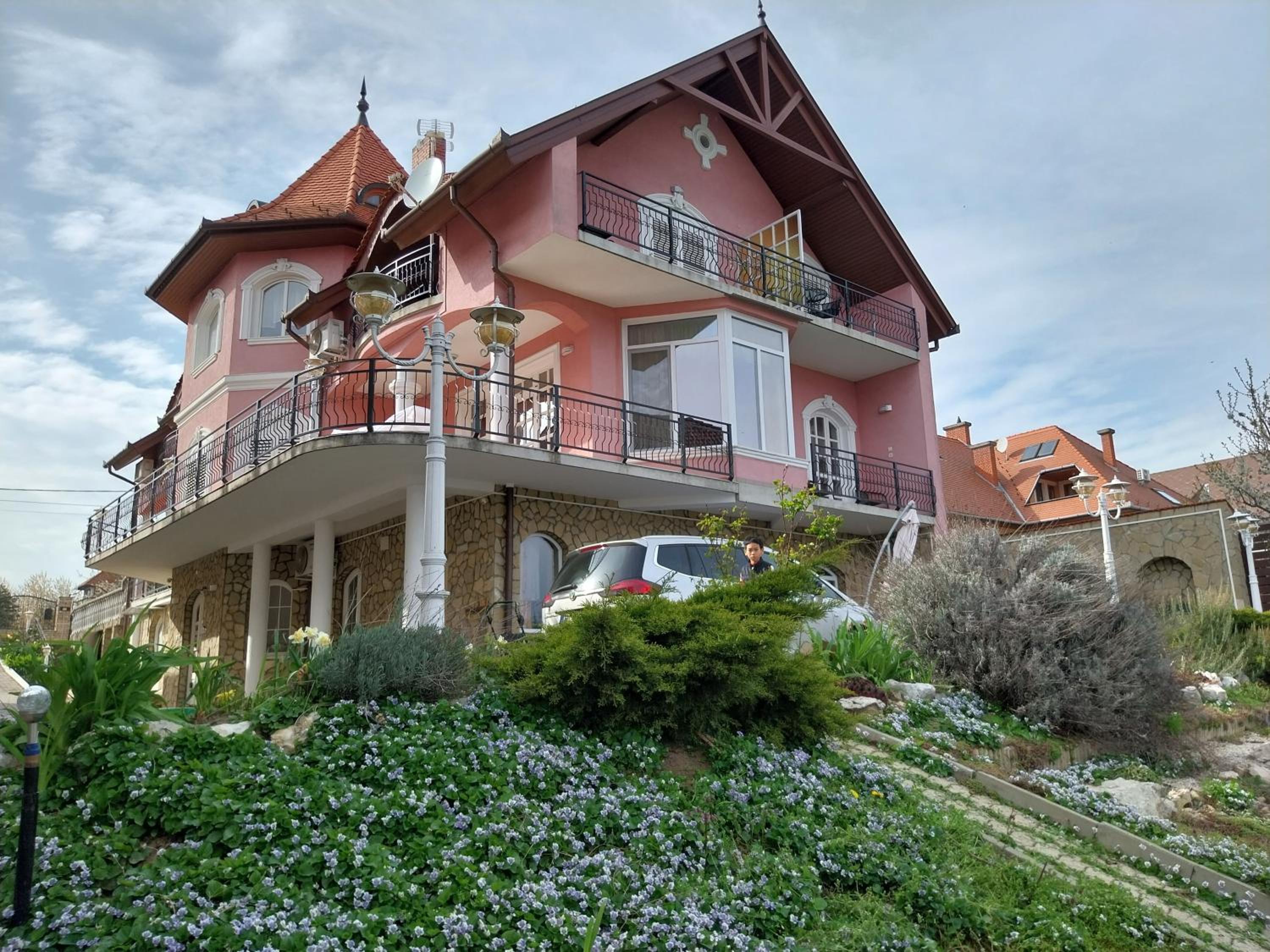 Manor Villa view 2