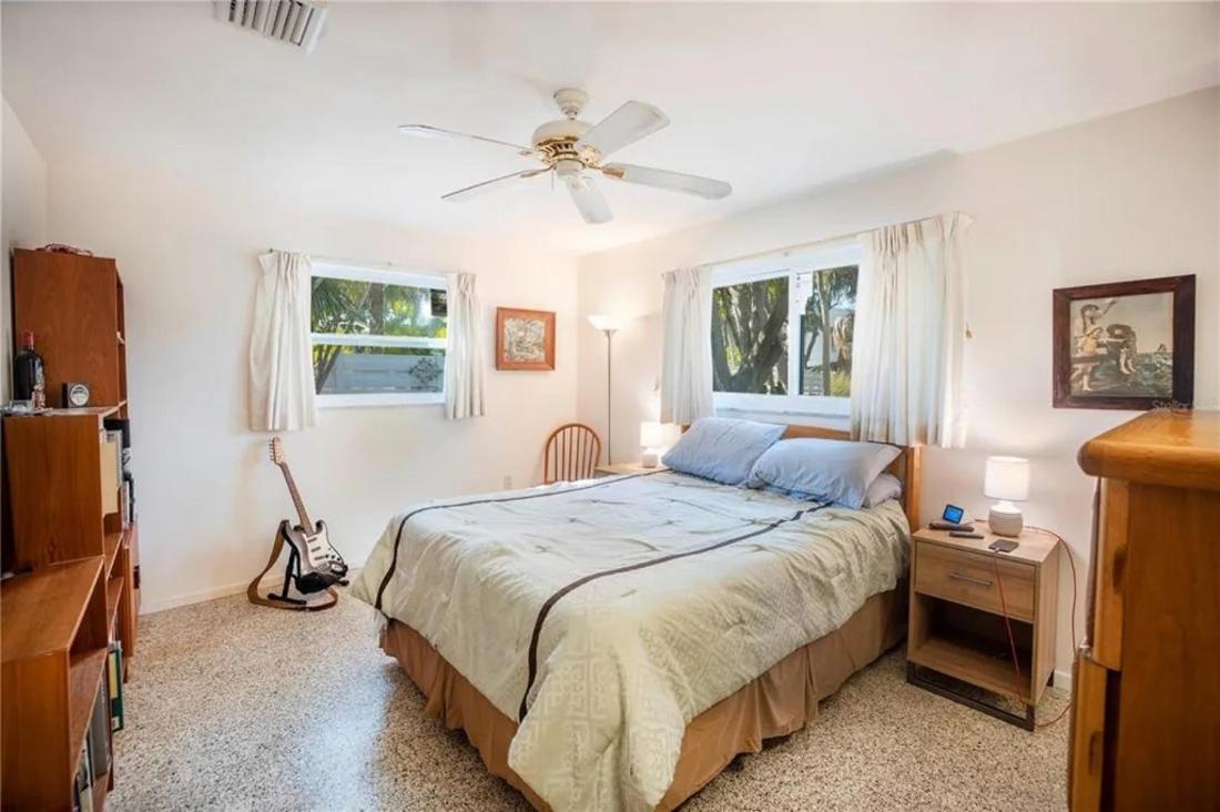 Oasis on Siesta Key view 5