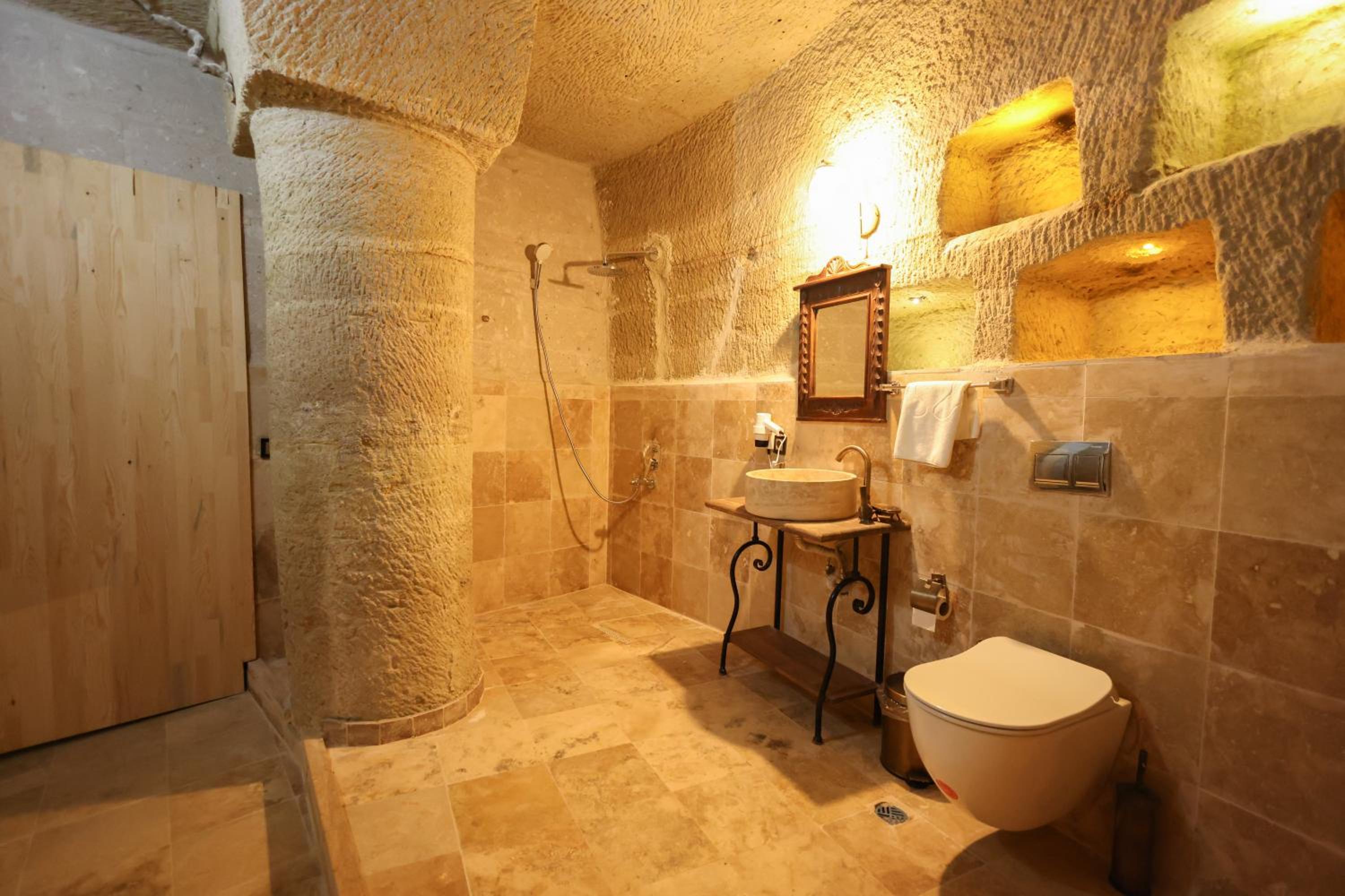 Travel Inn Cave Hotel - Image 108