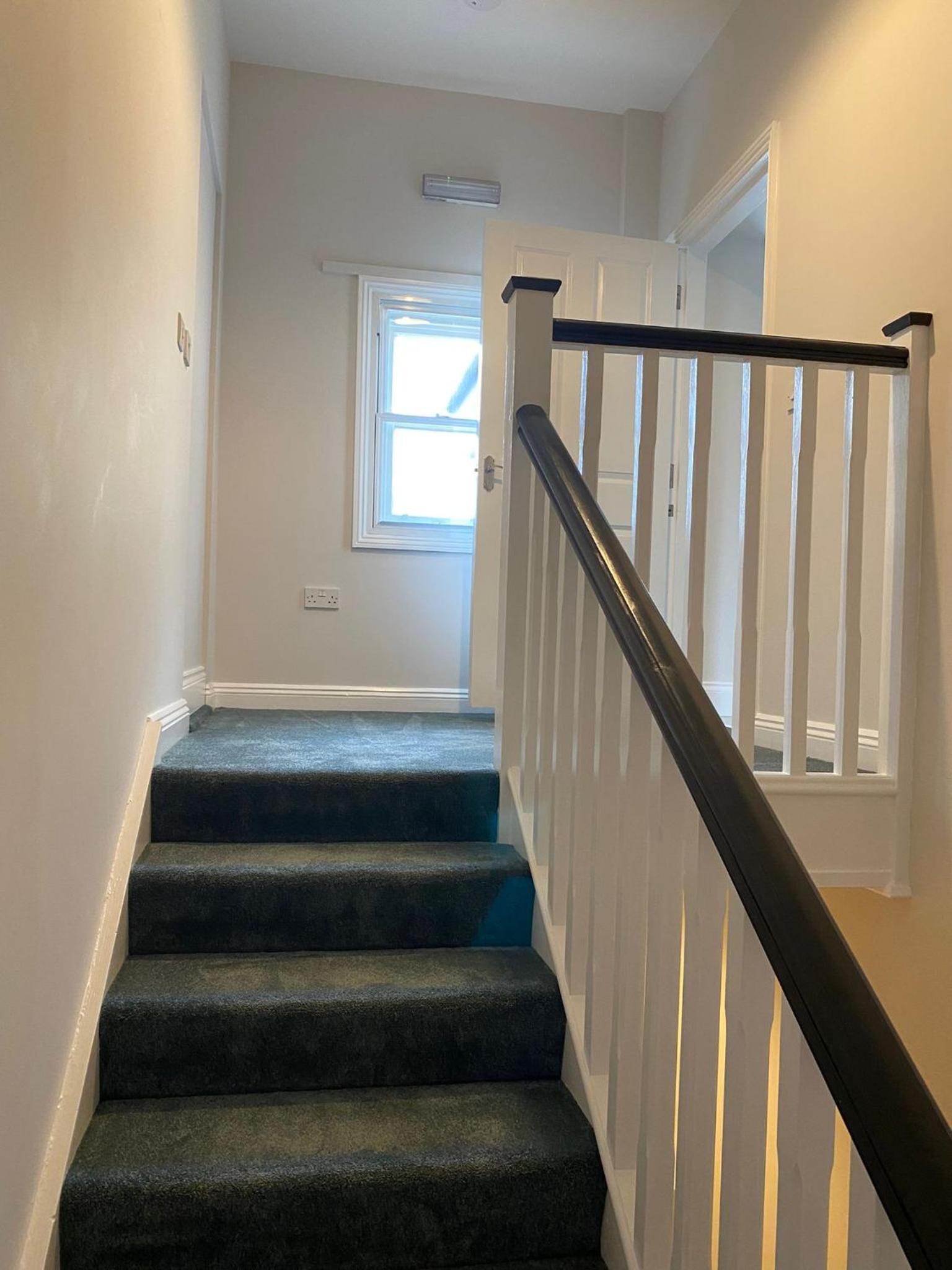 Clarendon Luxury Apartment