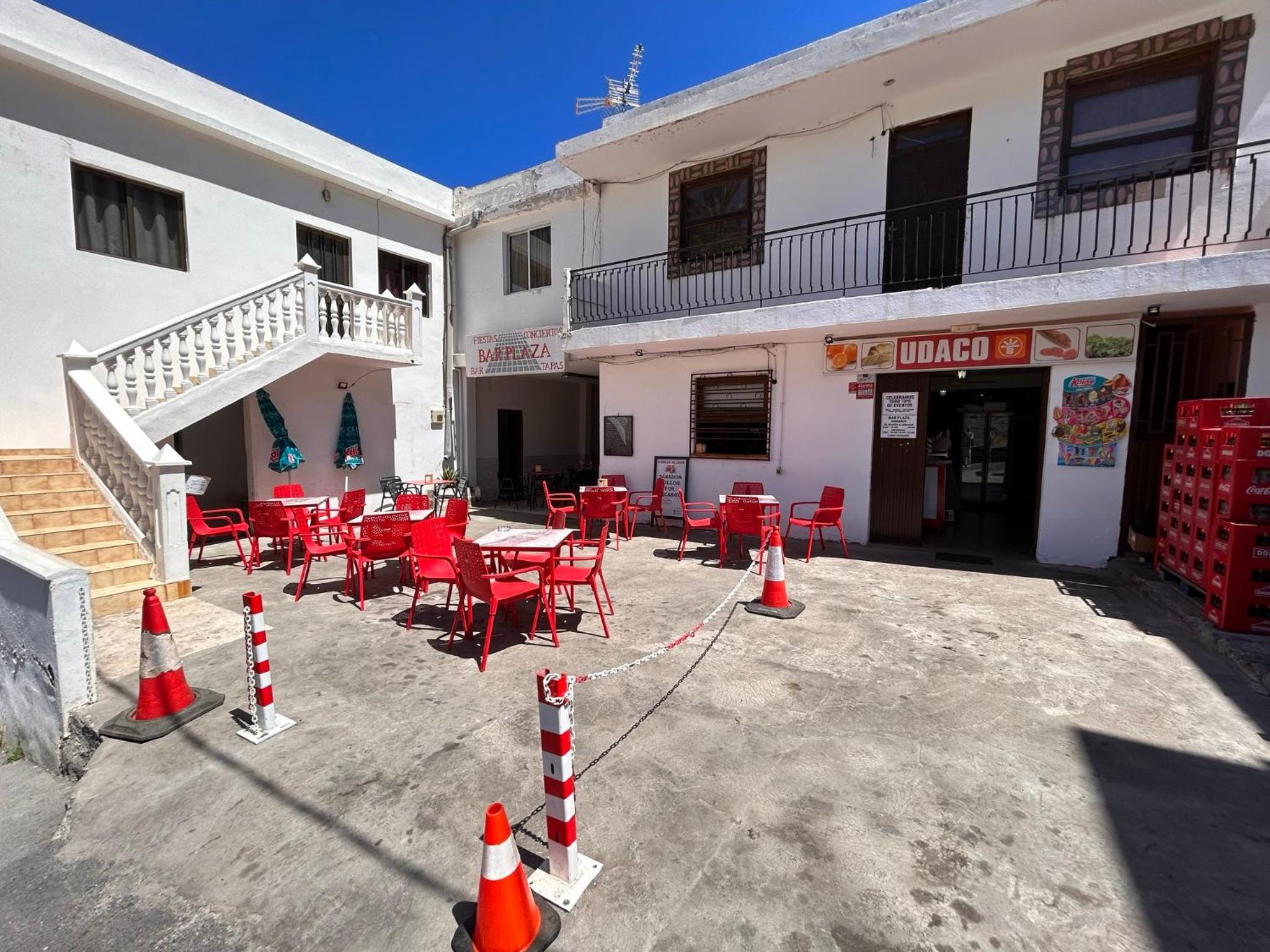 Alquilaencanarias Plaza de Alojera 1