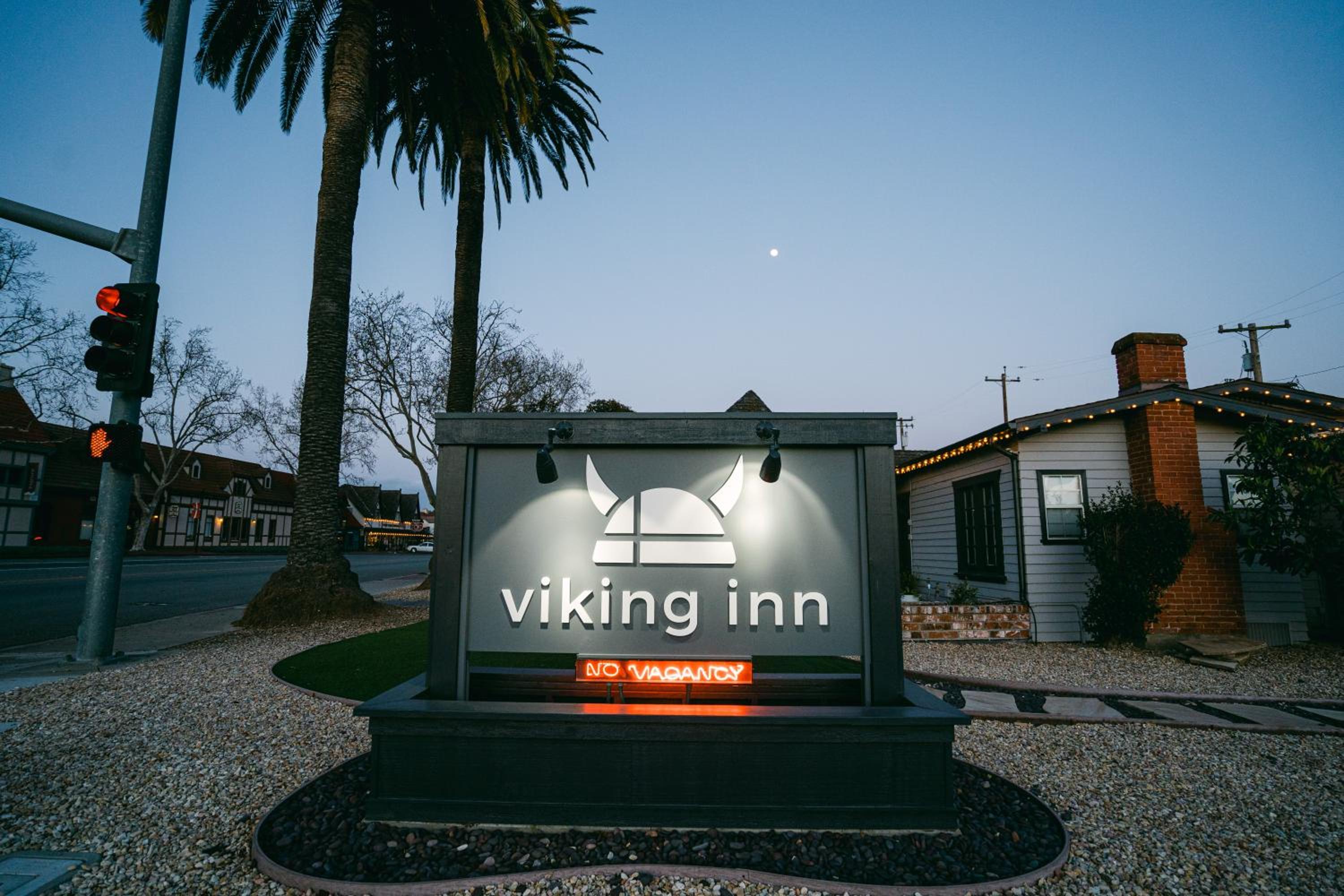 Viking Inn