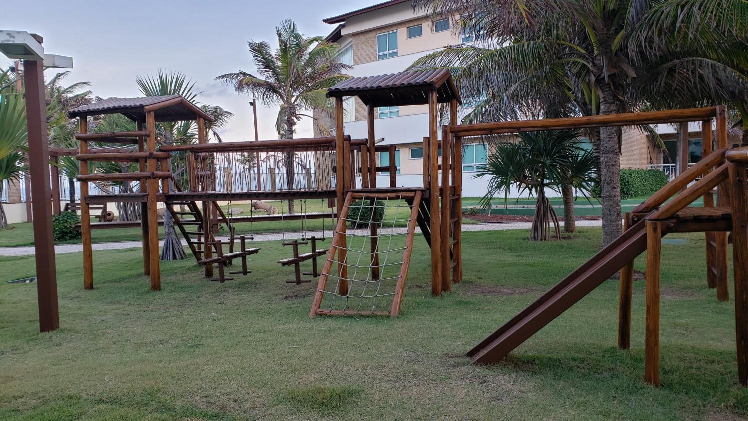 Paraíso das Dunas - Apartamento à beira mar com jacuzzi - Próximo ao Beach Park