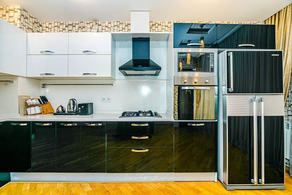 Baku Apartment K14