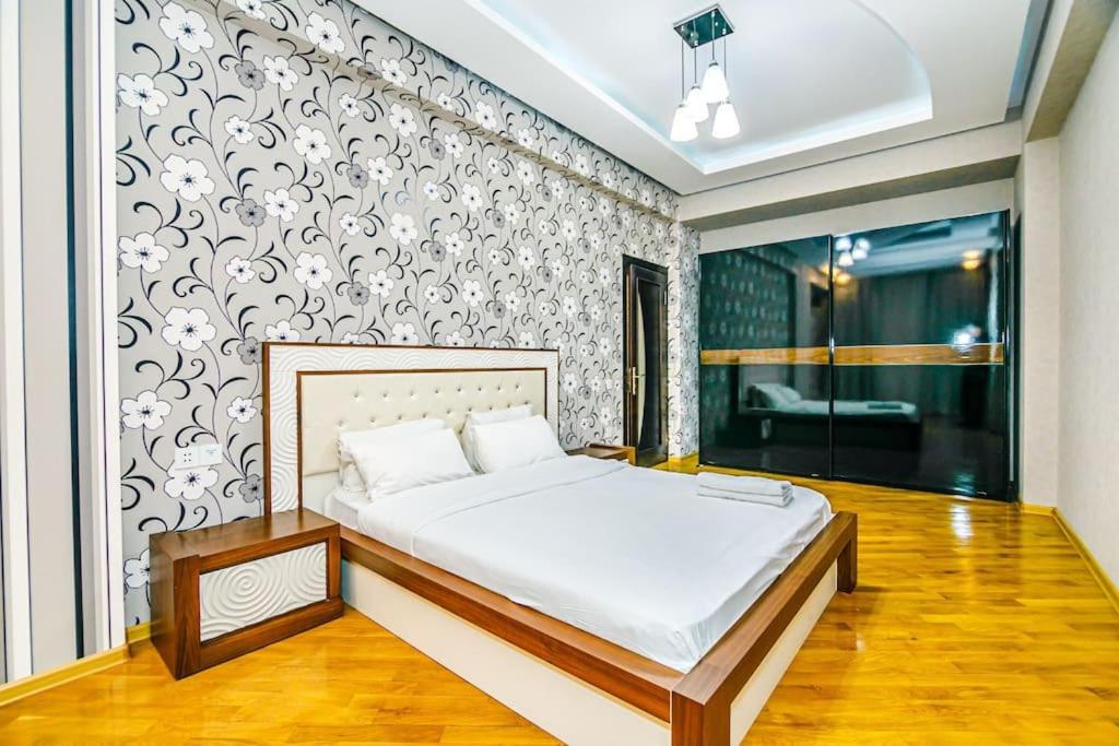 Baku Apartment K14