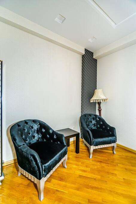 Baku Apartment K14
