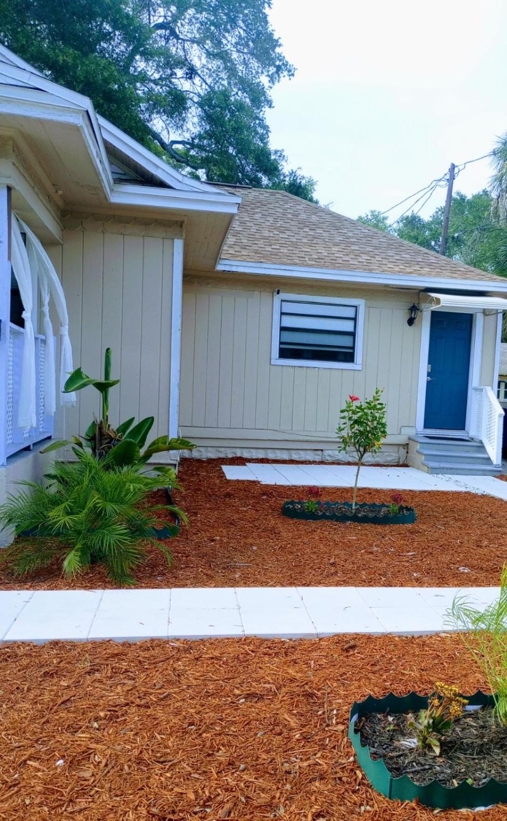 Hotel Life is good - Image 1