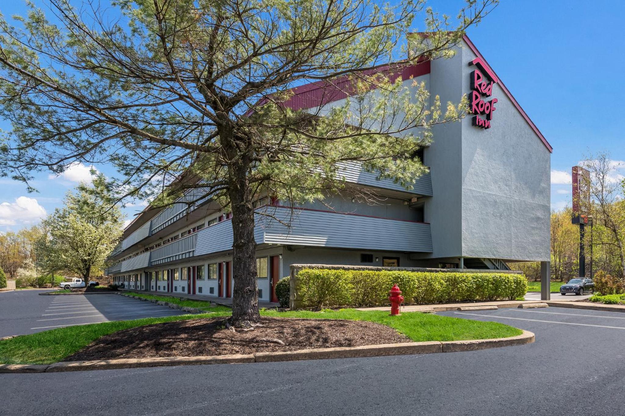 Red Roof Inn Wilkes-Barre Arena view 2