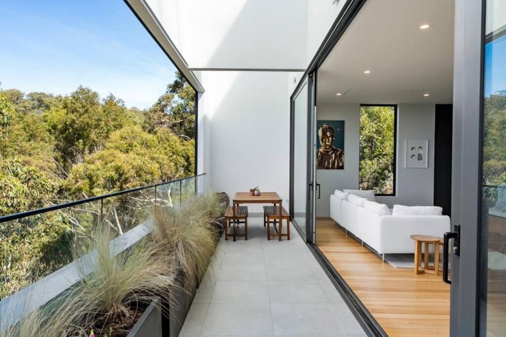Stunning home with Breathtaking Views