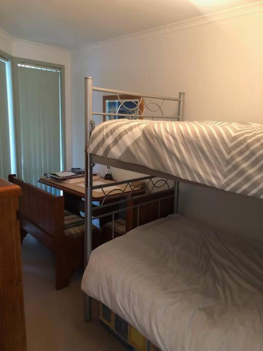 Mollymook, Holiday Home or Villa - Golf & Surf