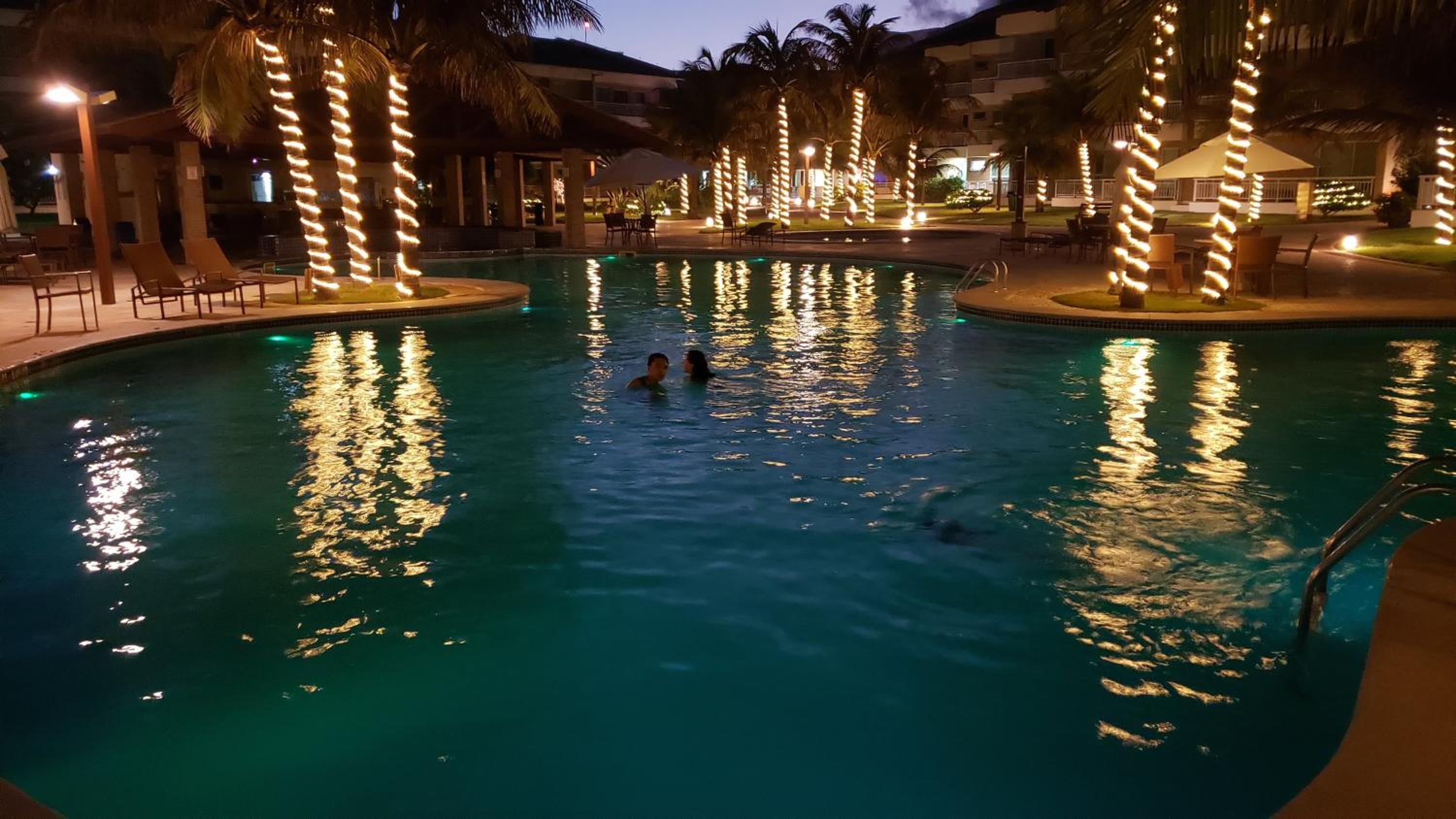 Paraíso das Dunas - Apartamento à beira mar com jacuzzi - Próximo ao Beach Park