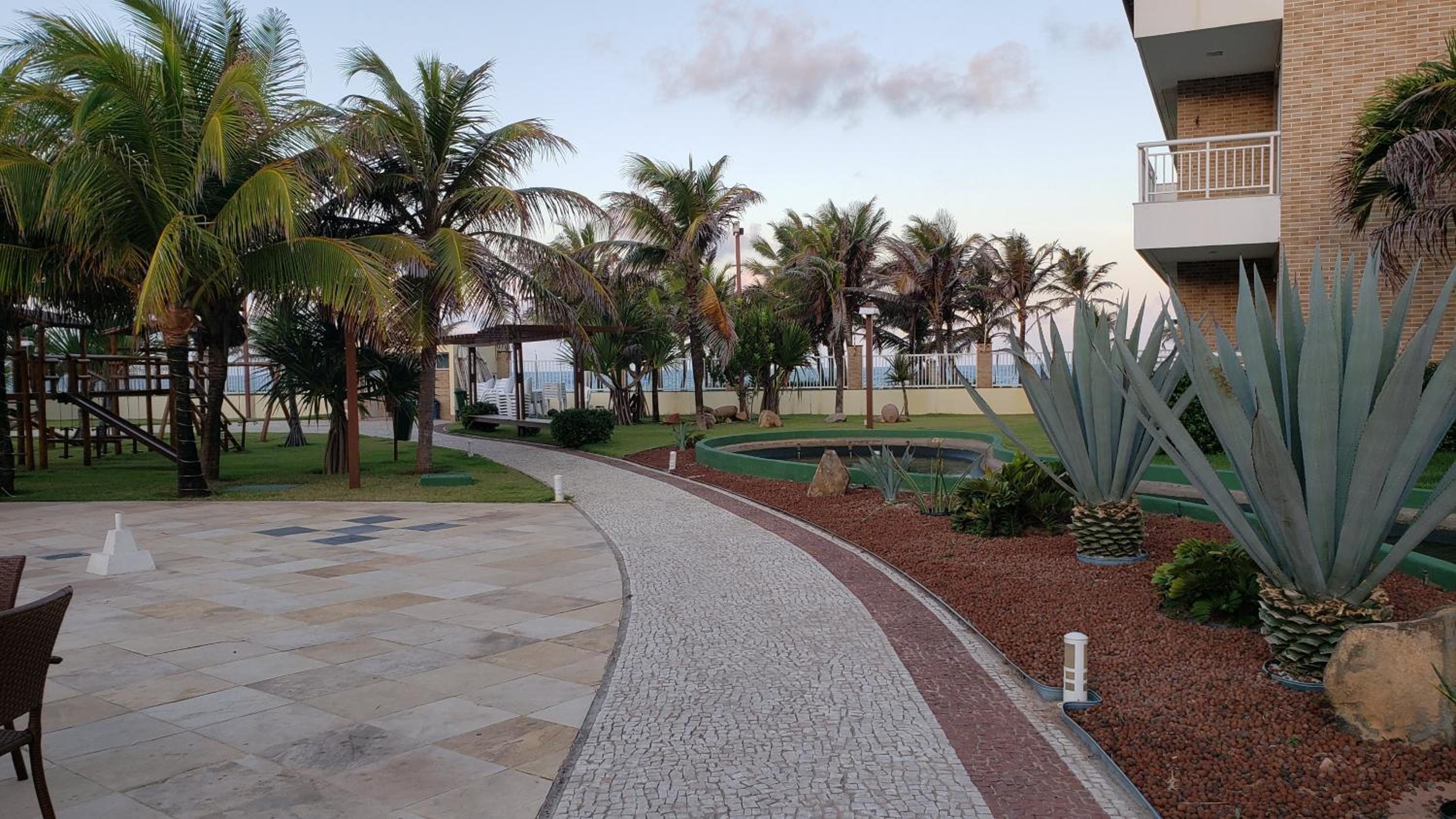 Paraíso das Dunas - Apartamento à beira mar com jacuzzi - Próximo ao Beach Park