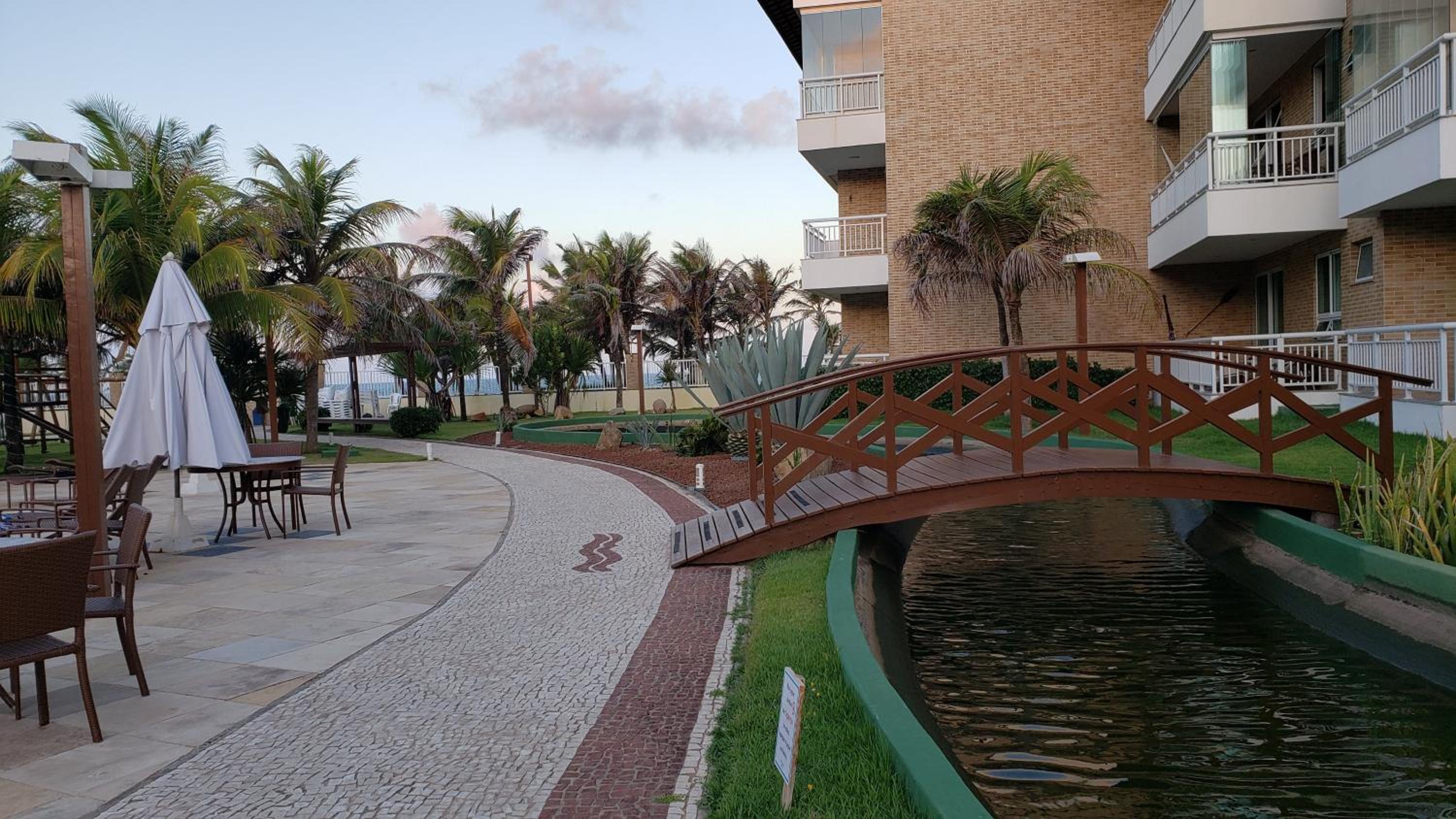 Paraíso das Dunas - Apartamento à beira mar com jacuzzi - Próximo ao Beach Park
