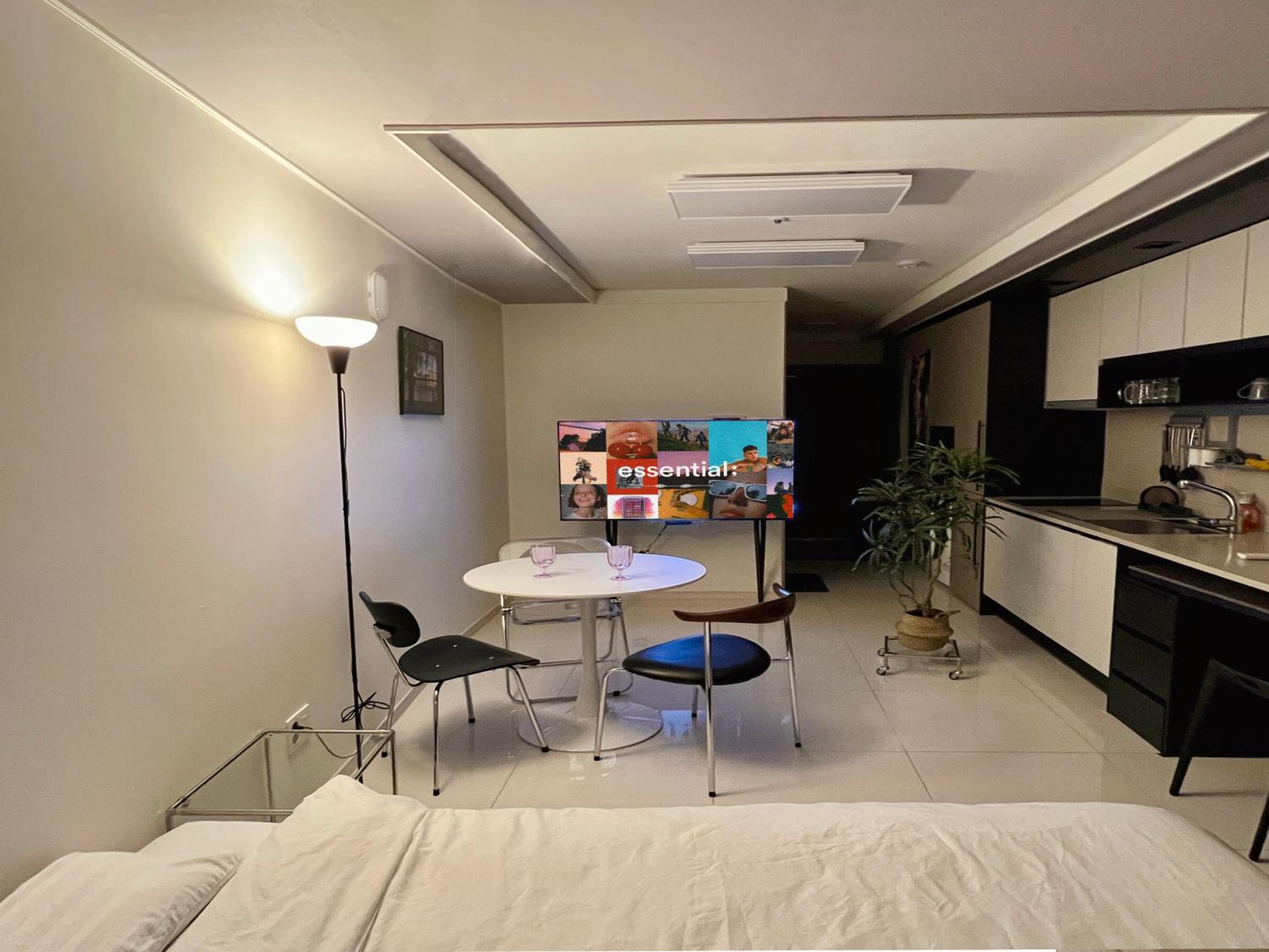 Mi Stay - StarBnB branch view 3
