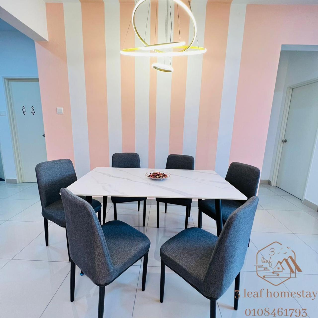 KULAI IOI MALL D'Putra Suites Near JPO Senai Airport