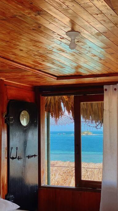 Isla Kalua - Private Ocean Villa