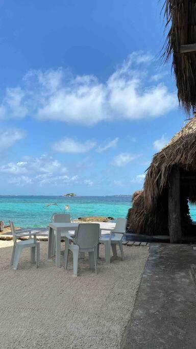 Isla Kalua - Private Ocean Villa