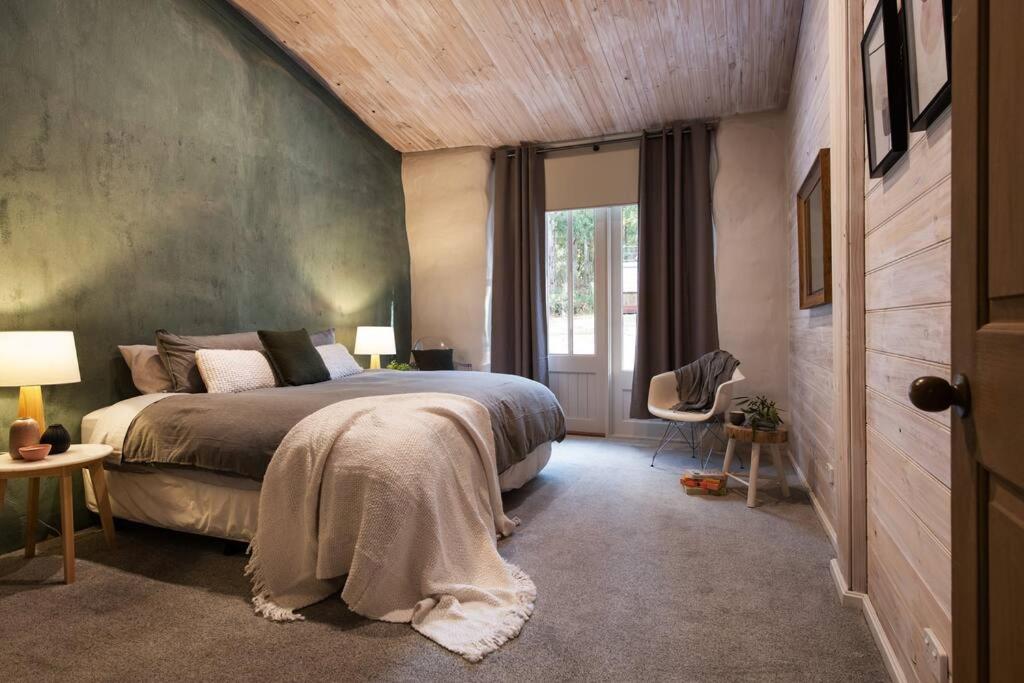 Forest Estate Daylesford 8 Bedrooms 18 pax Pool Sauna Weddings