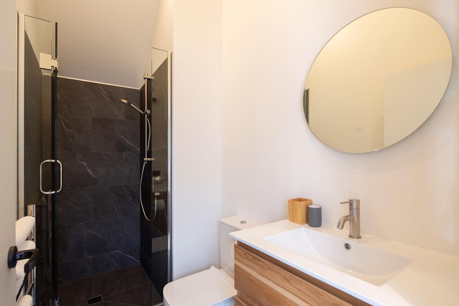 1BR Escape with Remarkables Views, WiFi & Parking view 3