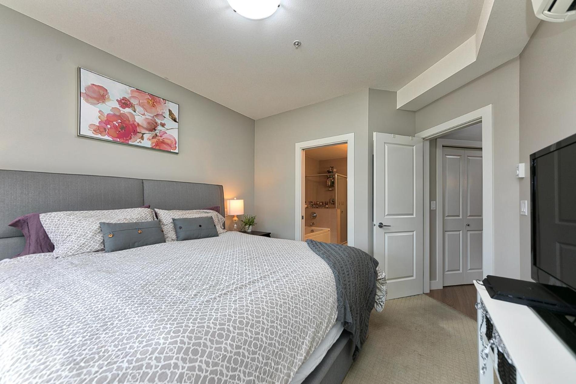 Stay In The Okanagan - Copper Sky, West Kelowna