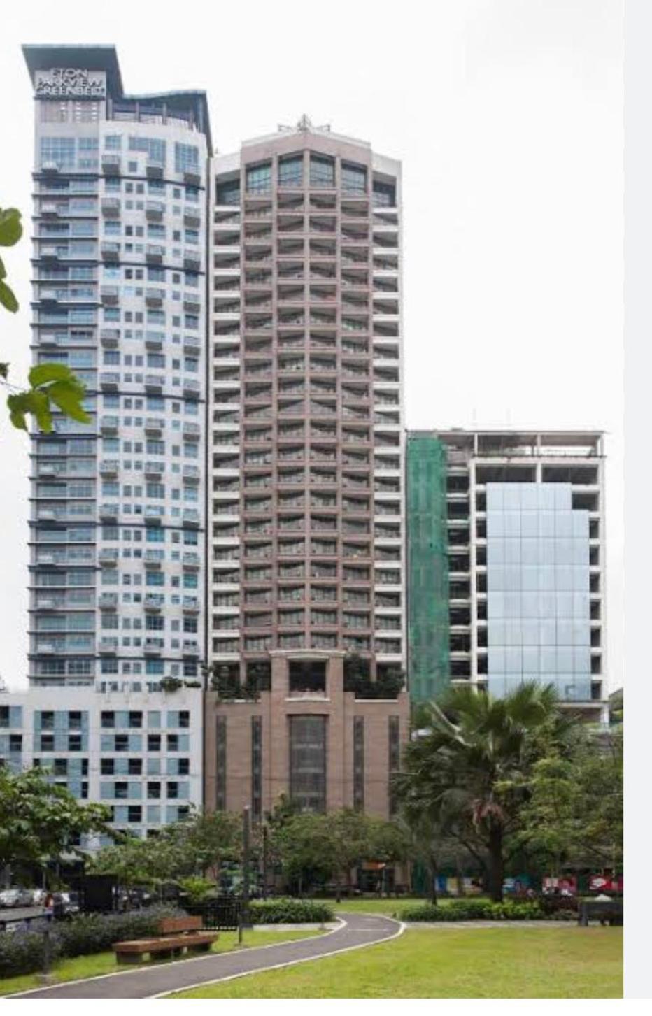 Fabulous Skyline KL Greenbelt Makati view 4