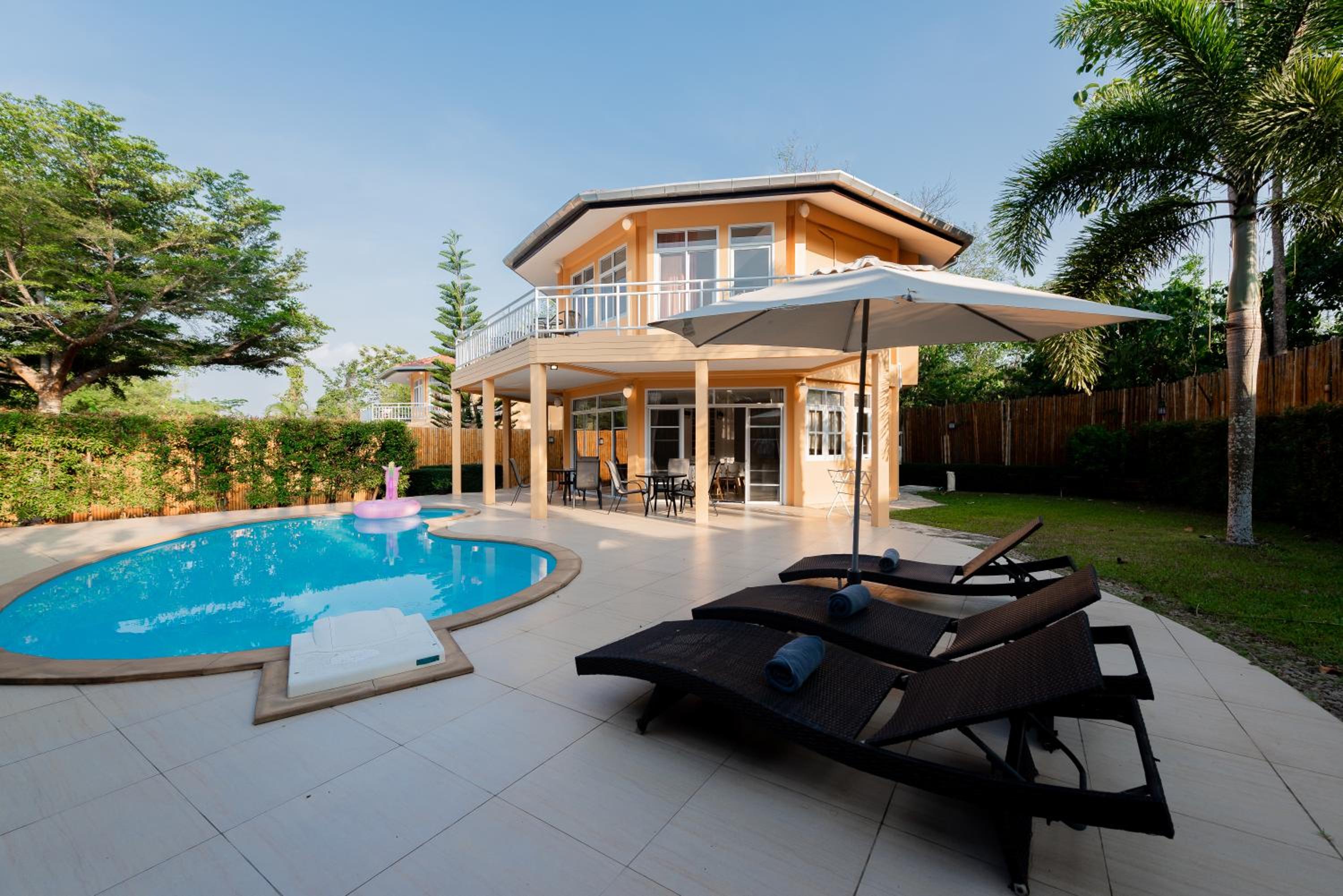 Twin Villas Ao Nang