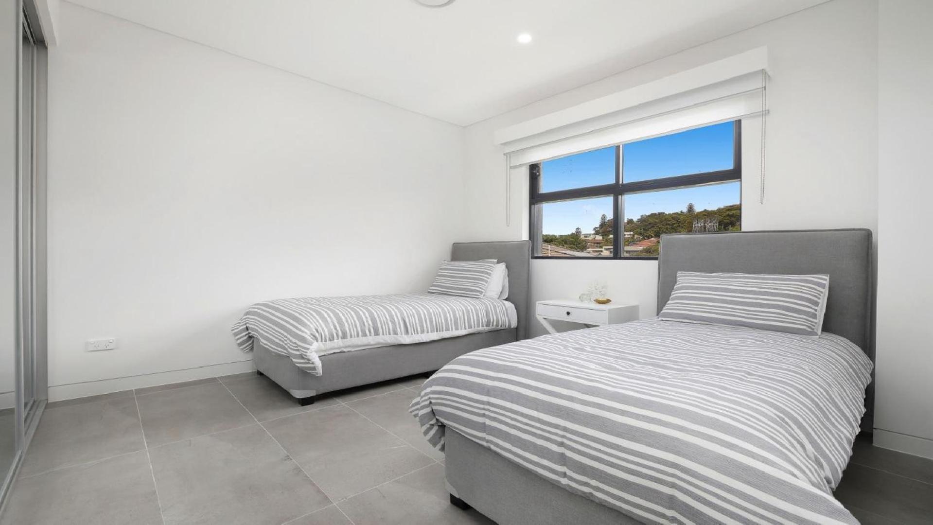 #15 The Ash Apartments Close To Beach Accom Holidays