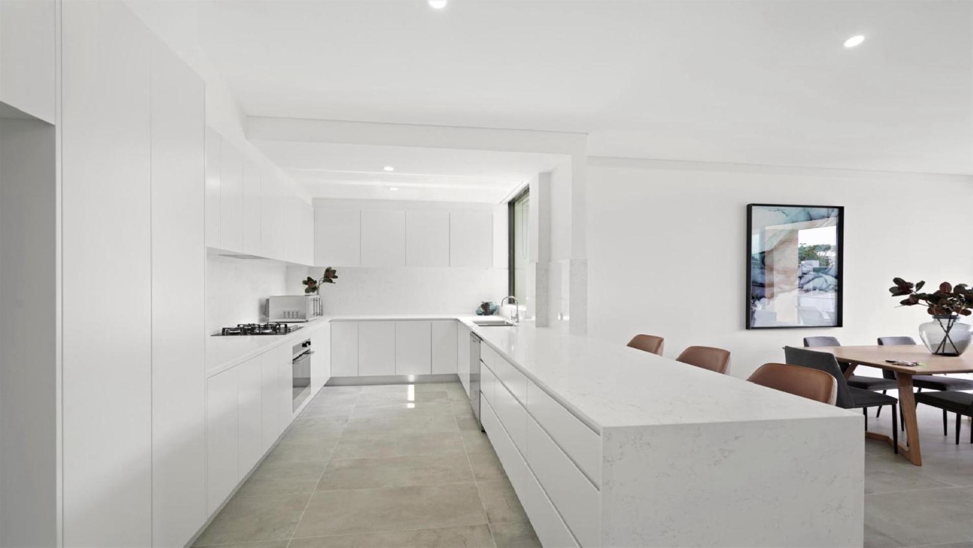 #8 The Ash Apartments Close To Beach Accom Holidays