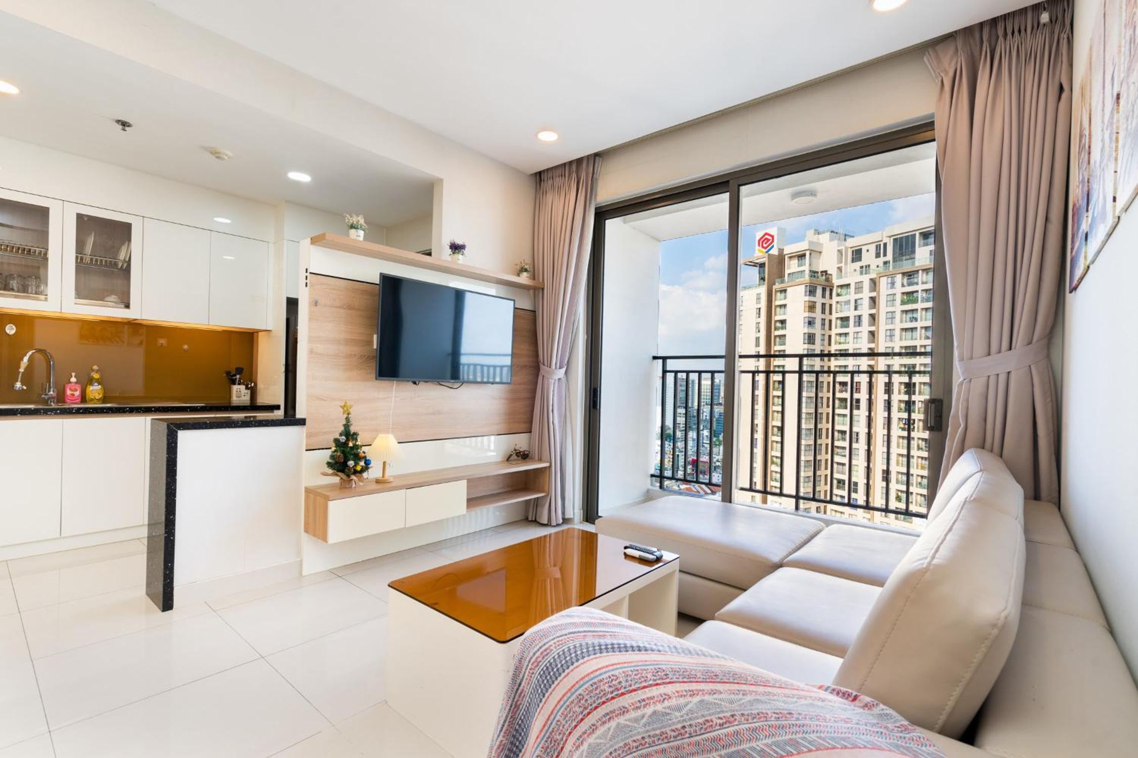 CBD RIVERGATE- Infinity Pool Signature