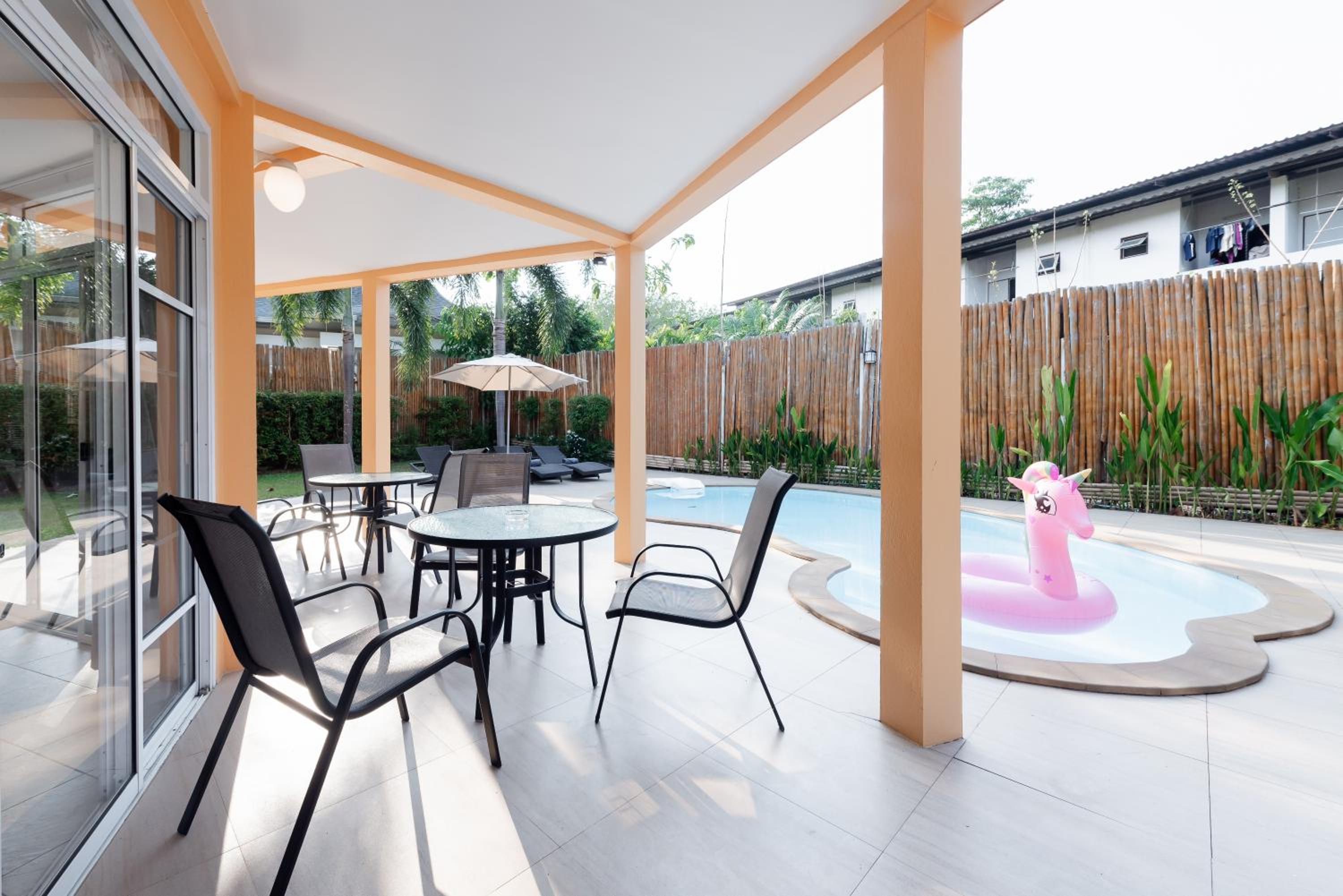 Twin Villas Ao Nang