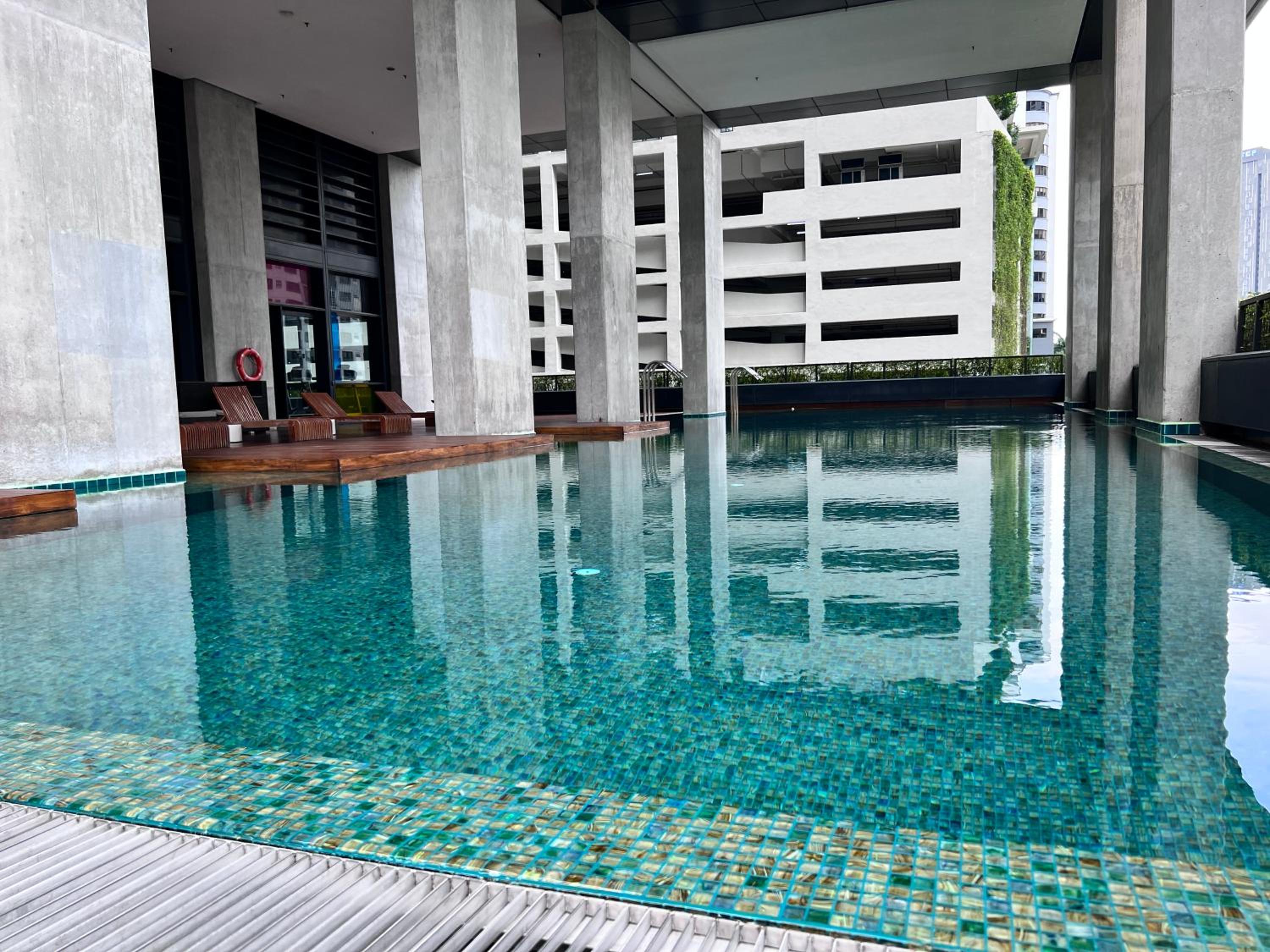 New Arcoris 6 Pax 2 BR with Pool View Mont Kiara - BOHO