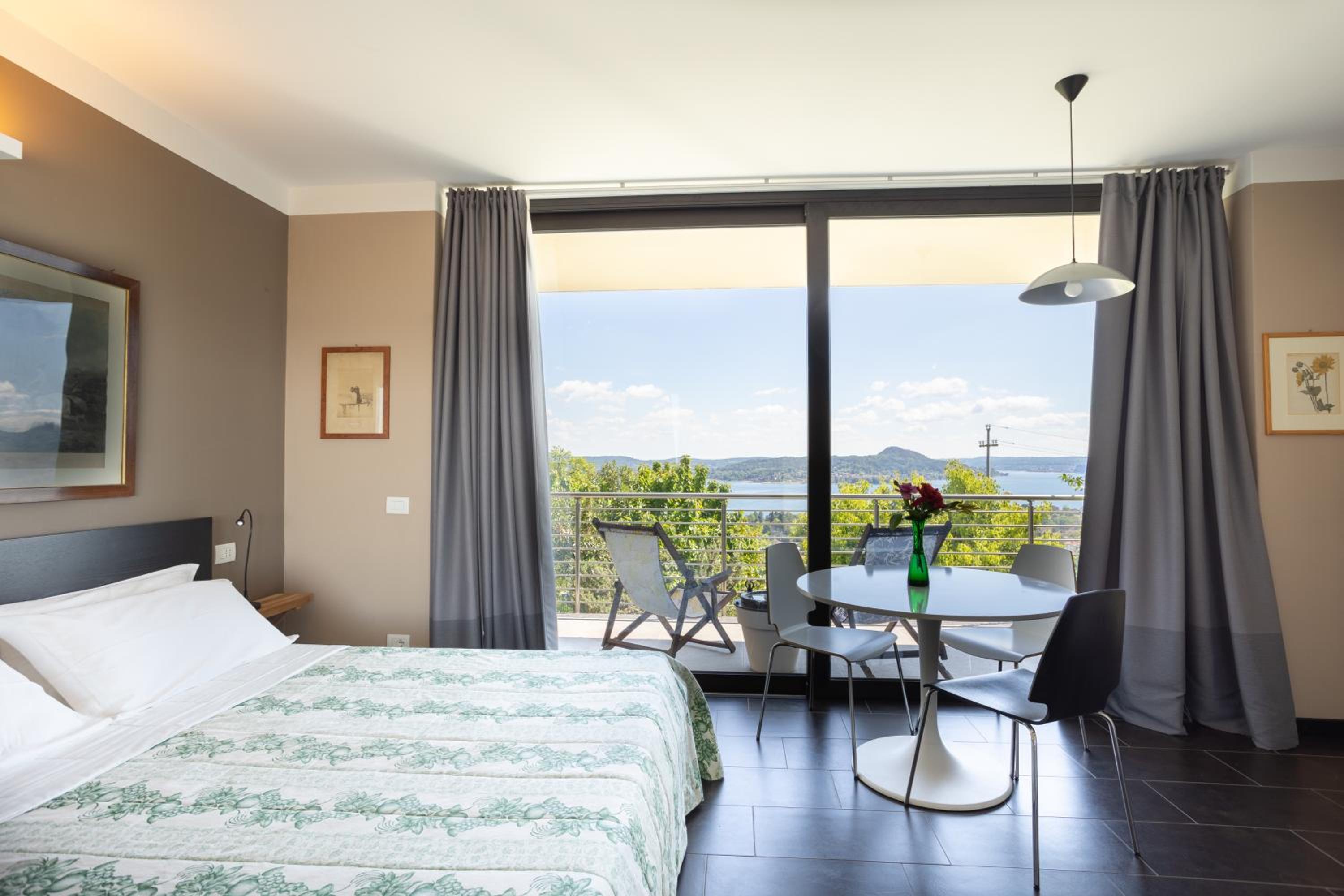 La TORRETTA Studios & Suite view 4